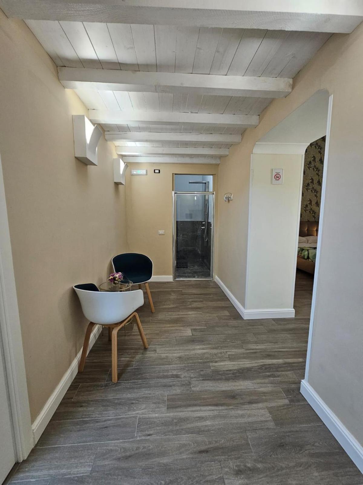 Napoli The Charme Bed & Breakfast ภายนอก รูปภาพ